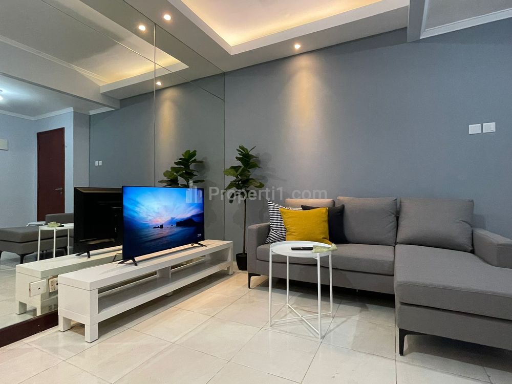 Sewa Apartemen Sudirman Park Jakarta Pusat - 2 Bedroom Fully Furnished, Dekat London School, Citywalk Sudirman, dan Stasiun MRT