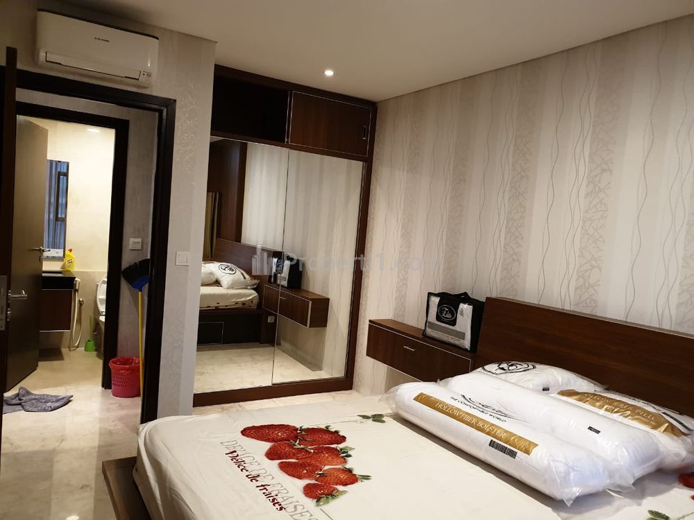 For Rent Apartment L'Avenue Pancoran Type 2BR Full Furnished and Good Condition - Strategic Location in South Jakarta