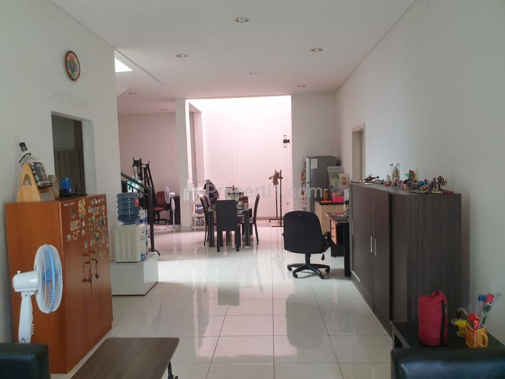 Dijual Rumah Tinggal, Siap Huni di Daerah Pulo Gadung, Jakarta Timur