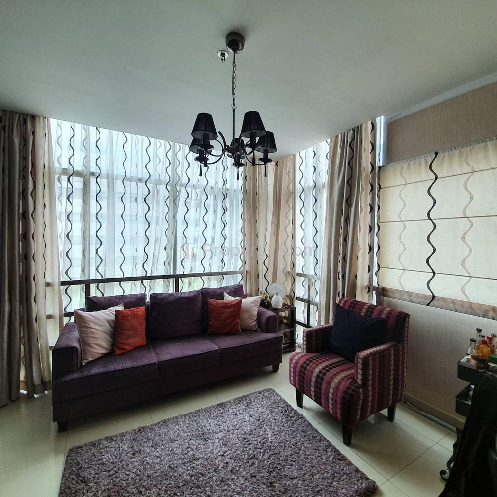 Sewa Apartemen Sahid Sudirman Residence Tipe 3+1 BR Good Furnished
