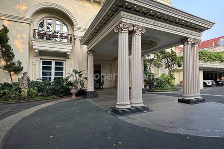 Jual Rumah Mewah Ada Kolam Renang Luas 2382 m2 Bangunan 2700 m2 di Pondok Indah, Rooftop View Golf Pondok Indah, Kebayoran Lama, Jakarta Selatan