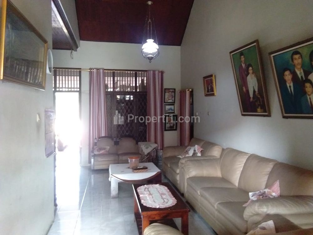 Dijual Rumah Komplek Strategis di Jakasampurna, Bekasi Barat, Kota Bekasi