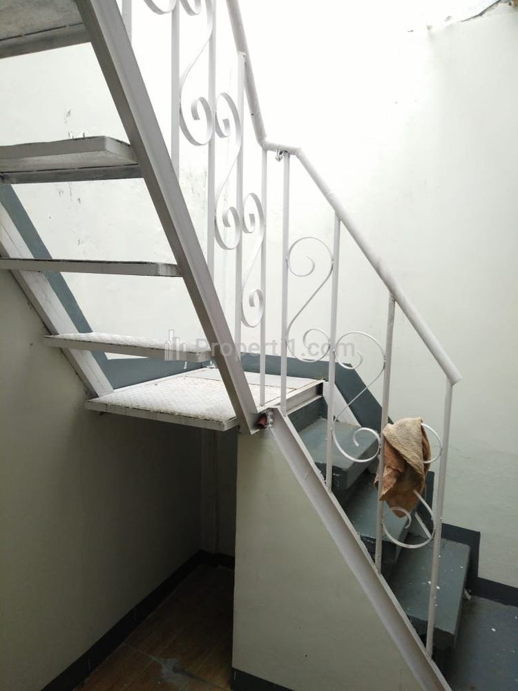 Dijual Tanah Sebagian Rumah Belakang Hotel Bidakara Menteng Dalam, Tebet, Jakarta Selatan