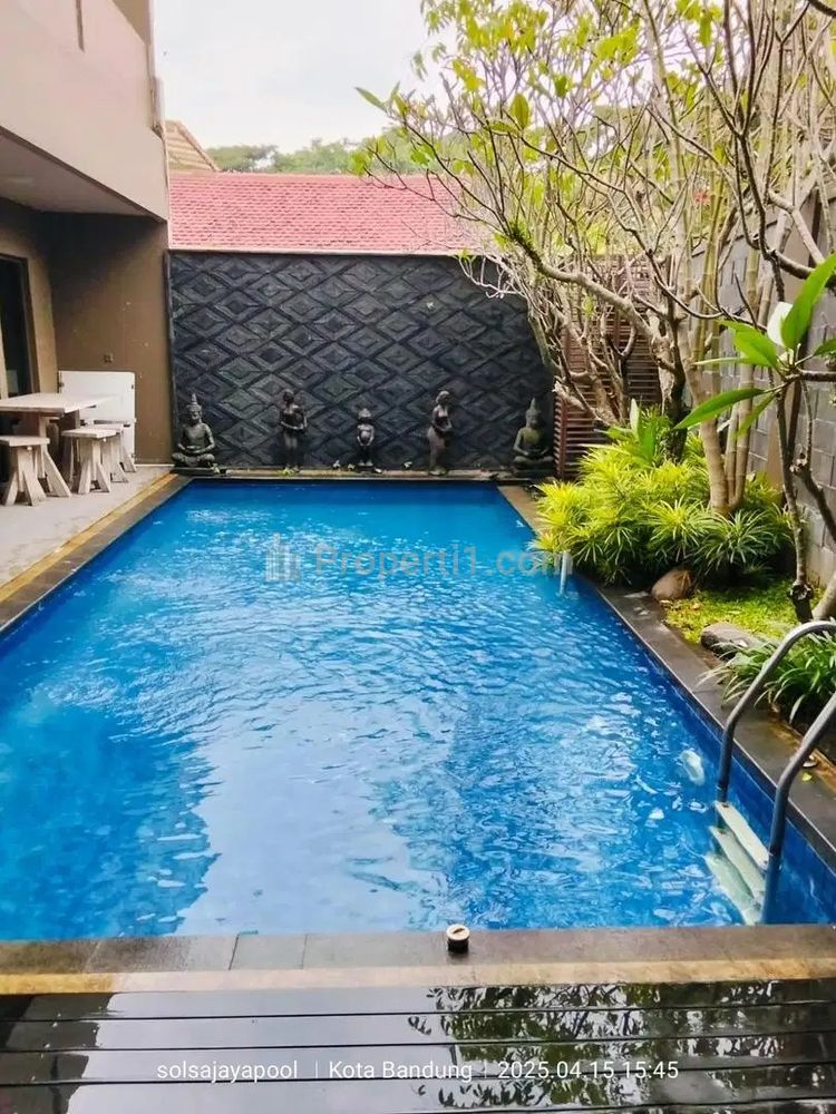 Dijual Rumah Tropis Mewah Siap Huni di Cijagra Bandung