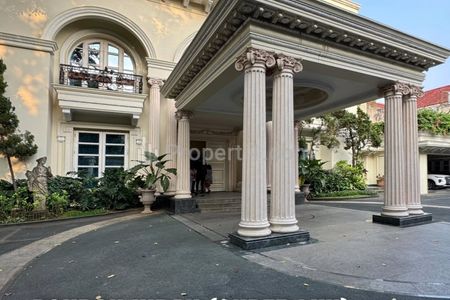 Dijual Cepat Rumah Mewah di Pondok Indah Jakarta Selatan