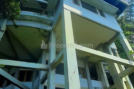 Jual Villa Modern View Kota Bandung di Kawasan Dago