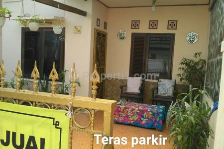 Dijual Cepat Rumah di Vila Dago Tol Ciputat, Tangerang Selatan