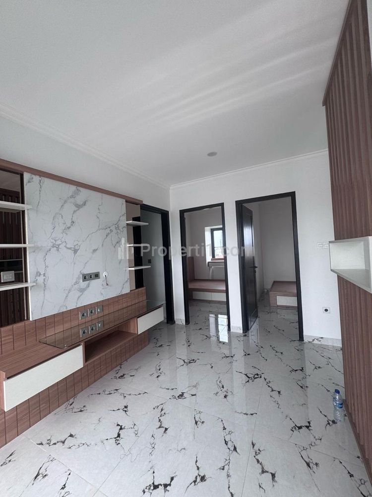 Jual 6 Rumah Baru Townhouse Ada Kolam Renang Lift di Pejaten Barat, Dekat Buncit, Kalibata, Kemang, Simatupang, Pasar Minggu, Jakarta Selatan