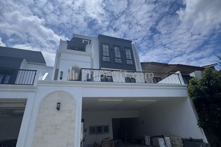 Jual Rumah Baru Nego Townhouse Sisa Satu Unit Ada Kolam Renang di Ciganjur, Jagakarsa, Dekat Tol Brigif, Kahfi 1, Kahfi 2, Timbul APP, Jakarta Selatan
