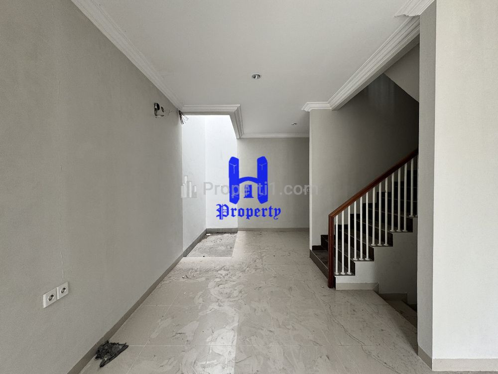 Dijual Rumah Siap Huni di Komplek Citraland Gama City Medan Cluster Pasadena