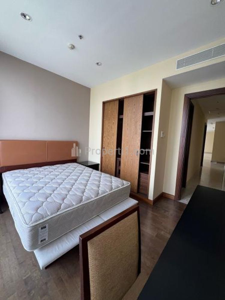 Sewa Apartemen Oakwood Premier Cosmo Mega Kuningan Jakarta Selatan - 3 BR 207 sqm Furnished