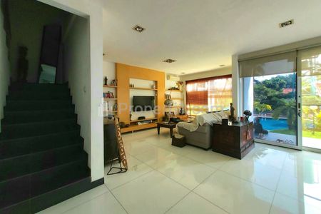 Disewakan Rumah Town House di Cipete Dekat MRT Haji Nawi, Jakarta Selatan