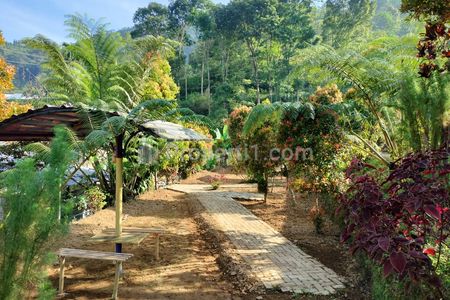 Jual Tanah Cocok Dibangun Wisata di Kemuning, Karanganyar (Solo)