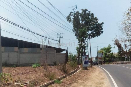 Dijual Tanah Strategis di Nol Jalan Provinsi Gresik Lamongan