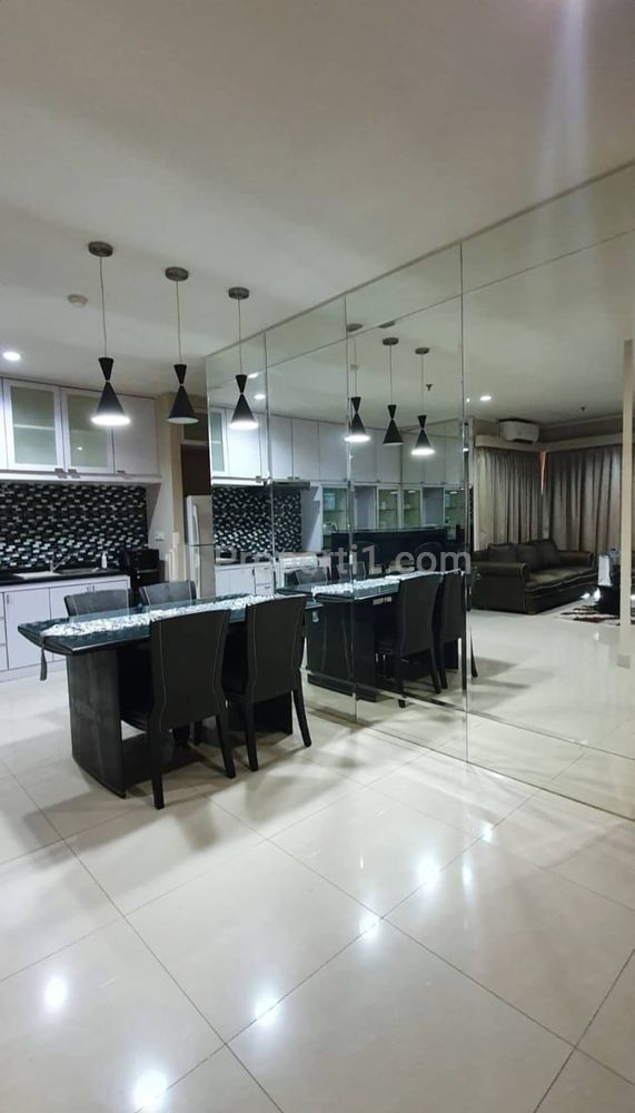 Disewakan Apartemen Sahid Sudirman Residence 2BR - Good Condition