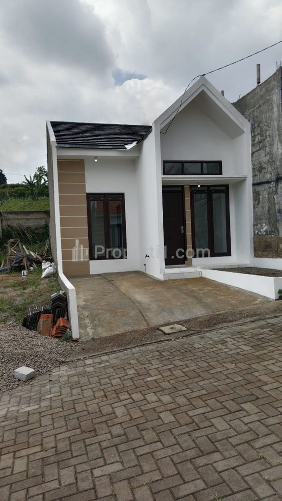 Dijual Rumah KpPR Dekat Wisata Pakuhaji Bandung Barat