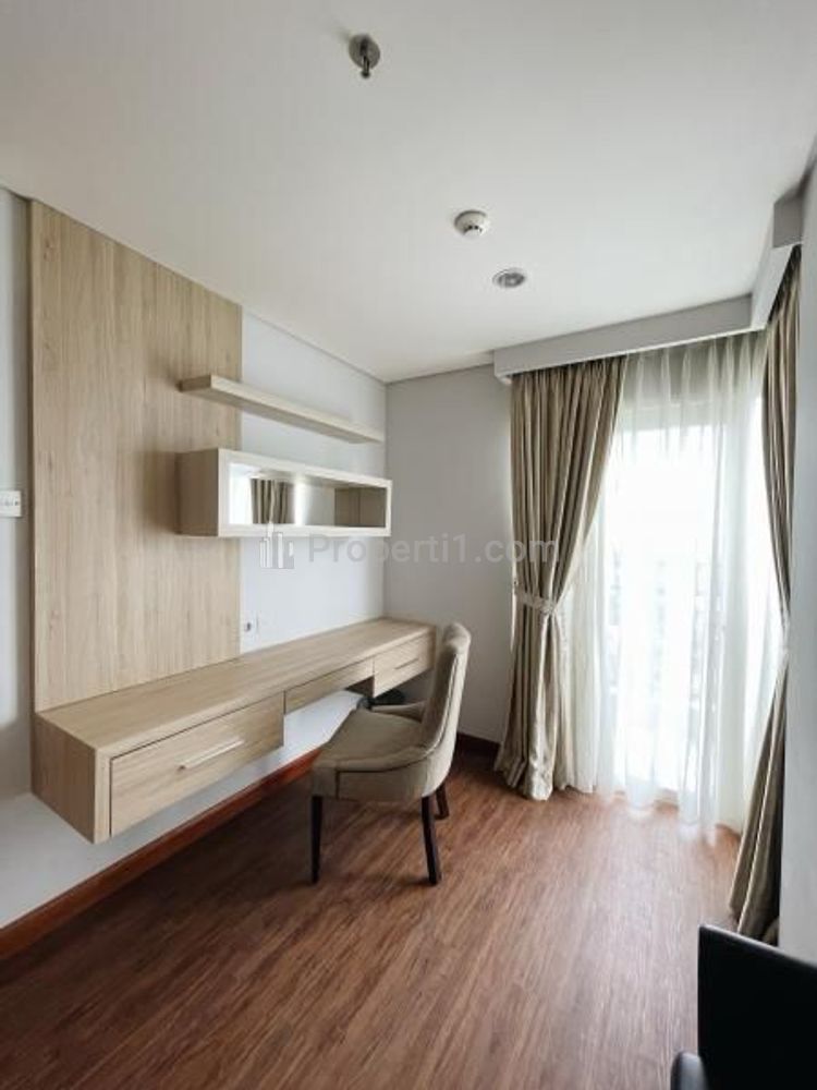 Sewa Apartemen Permata Hijau Residence 3BR Full Furnished