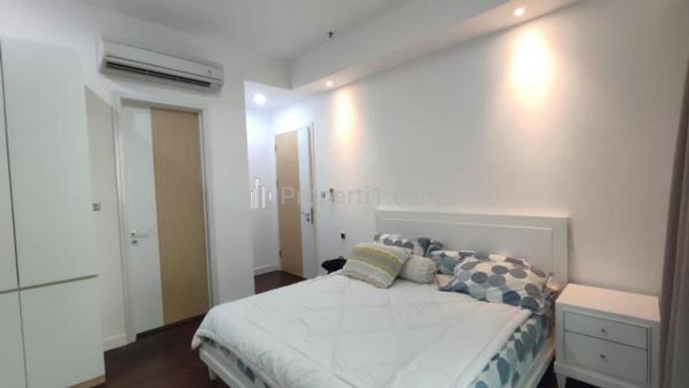 Sewa Apartemen Setiabudi Residence Tower A Tipe 3+1 BR Good Furnished