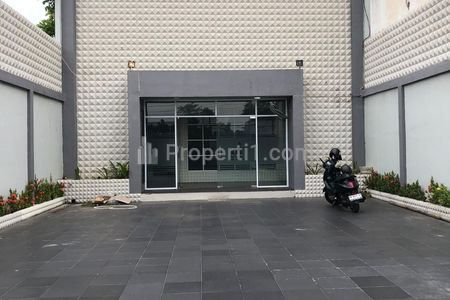 Ruko Disewakan di Maguwoharjo Sleman, Pinggir Ringroad Dekat Bandara dan Pusat Kota Cocok untuk Kantor Gudang Distributor