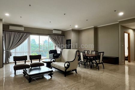 Sewa Apartemen Senayan Residence Tower 2 Tipe 4+1 BR Good Furnished