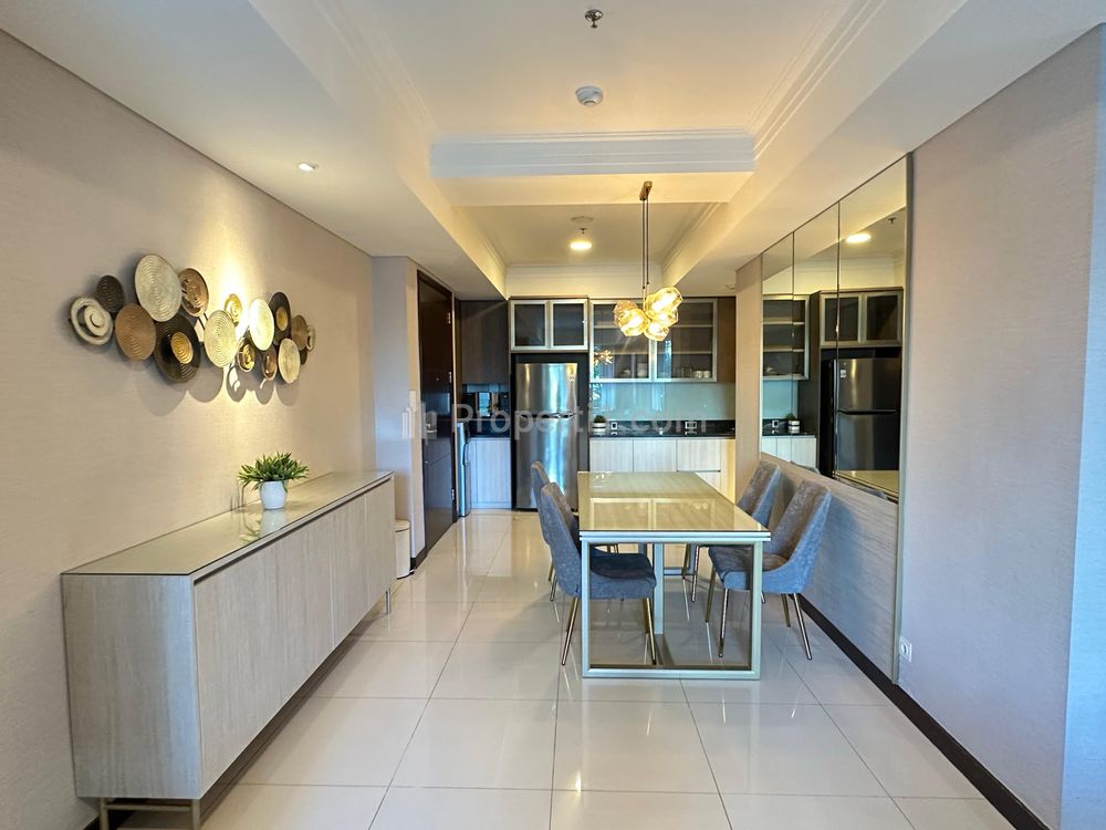Sewa Apartemen Casa Grande Residence Phase 2 Tower Angelo - 3BR Good Furnished