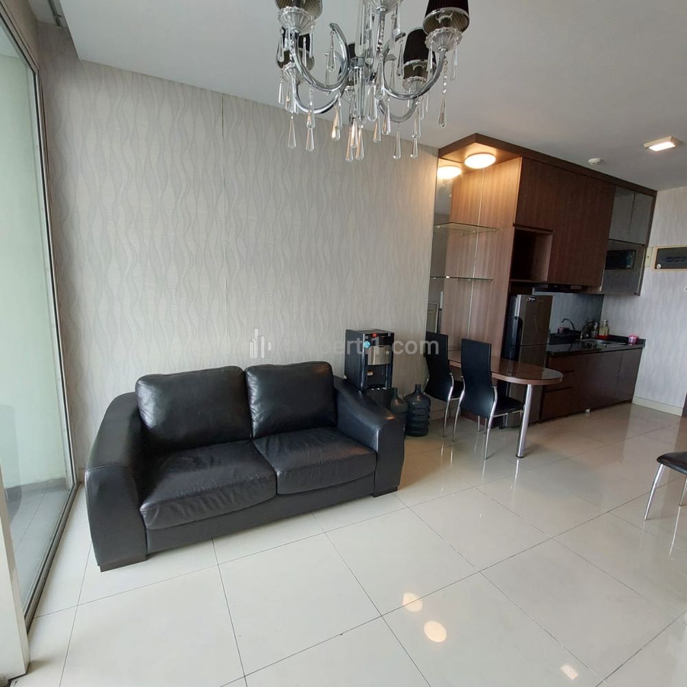 Dijual Apartemen Central Park Residences Tipe 1BR Furnished Luas 44m2