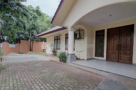Disewakan Rumah Bisa untuk Silent Office di Senopati Kebayoran Baru Jakarta Selatan STD402