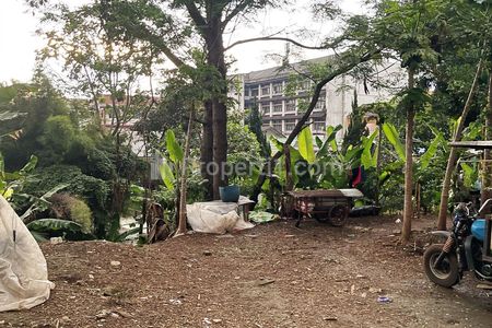 JUAL CEPAT Tanah Sayap SUTAMI Bandung Utara - KHUSUS PEMINAT! Luas 825 m2 Cocok untuk USAHA - DEKAT PVJ & TOL PASTEUR