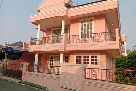 Dijual Rumah Komplek Hook di Cikokol, Kota Tangerang