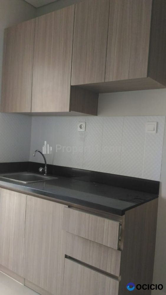 Jual Apartemen Madison Park Dekat Mall Central Park - 1 BR Unfurnished + AC