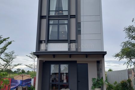 Dijual Rumah Latinos Business District Dekat Tol di BSD City