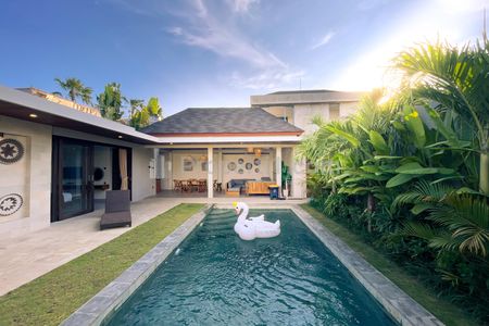 Jual Villa di Seminyak, Badung, Bali