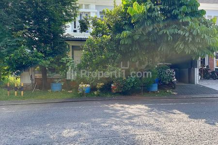 Dijual Rumah Mewah Secondary 2 Lantai Lokasi Strategis di Kota Wisata Cibubur, Bogor