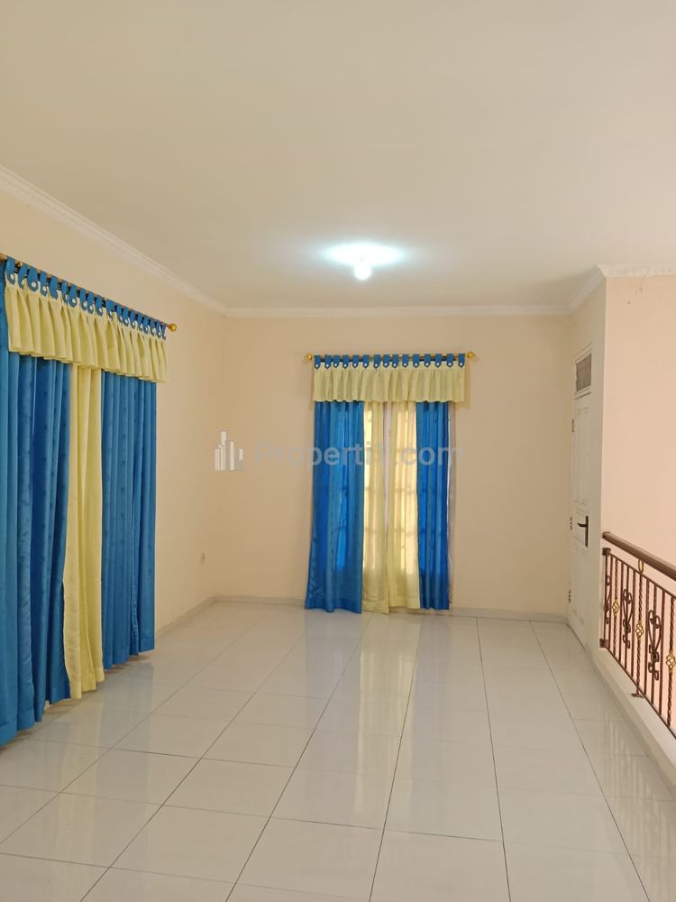 Dijual Rumah Komplek Hook di Cikokol, Kota Tangerang