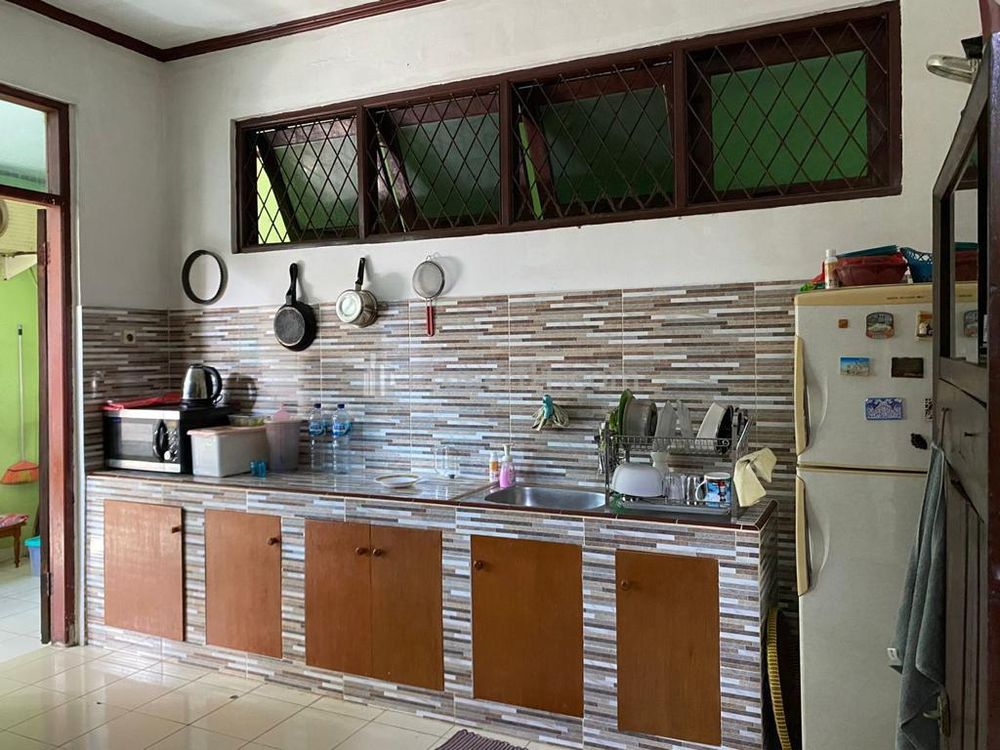 Dijual Rumah Strategis di Pesanggrahan, Jakarta Selatan