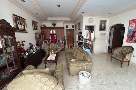 Dijual Rumah di Kelapa Dua, Kebon Jeruk, Jakarta Barat