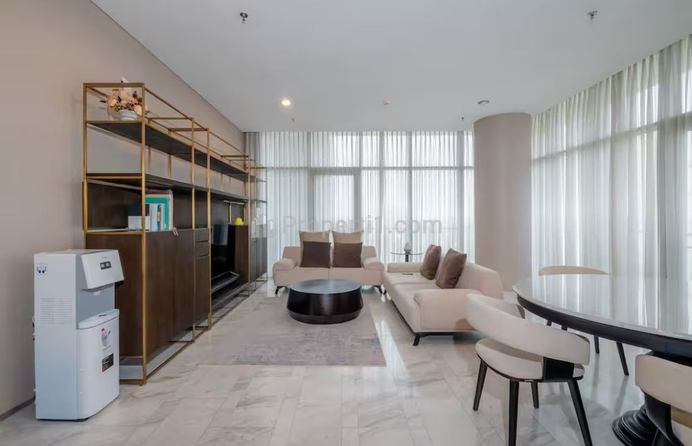 Disewakan Apartemen Verde Two Jakarta Selatan - 2+1 BR Luxurious Unit Fully Furnished