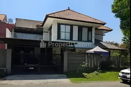 Disewakan Rumah Hook Bagus di Graha Famili, Surabaya
