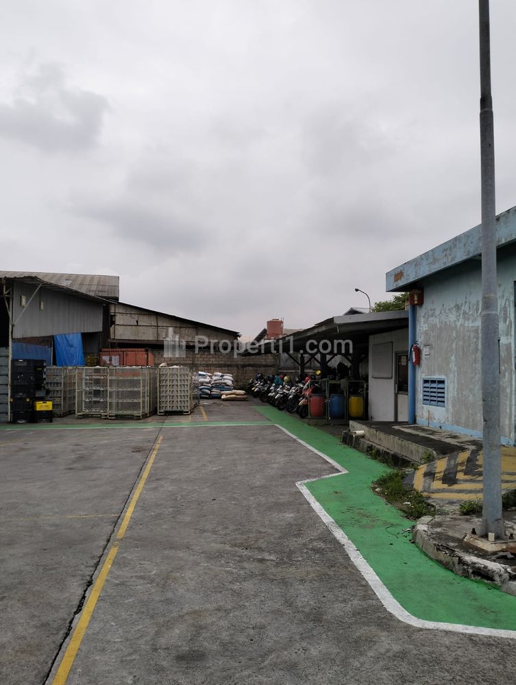 Jual Cepat Nego Gudang HGB Bekas Pabrik Luas 1,8 Hektar Bangunan 8900 m2 di Kawasan Industri Delta Silicon Cikarang Pusat, Bekasi, Jawa Barat