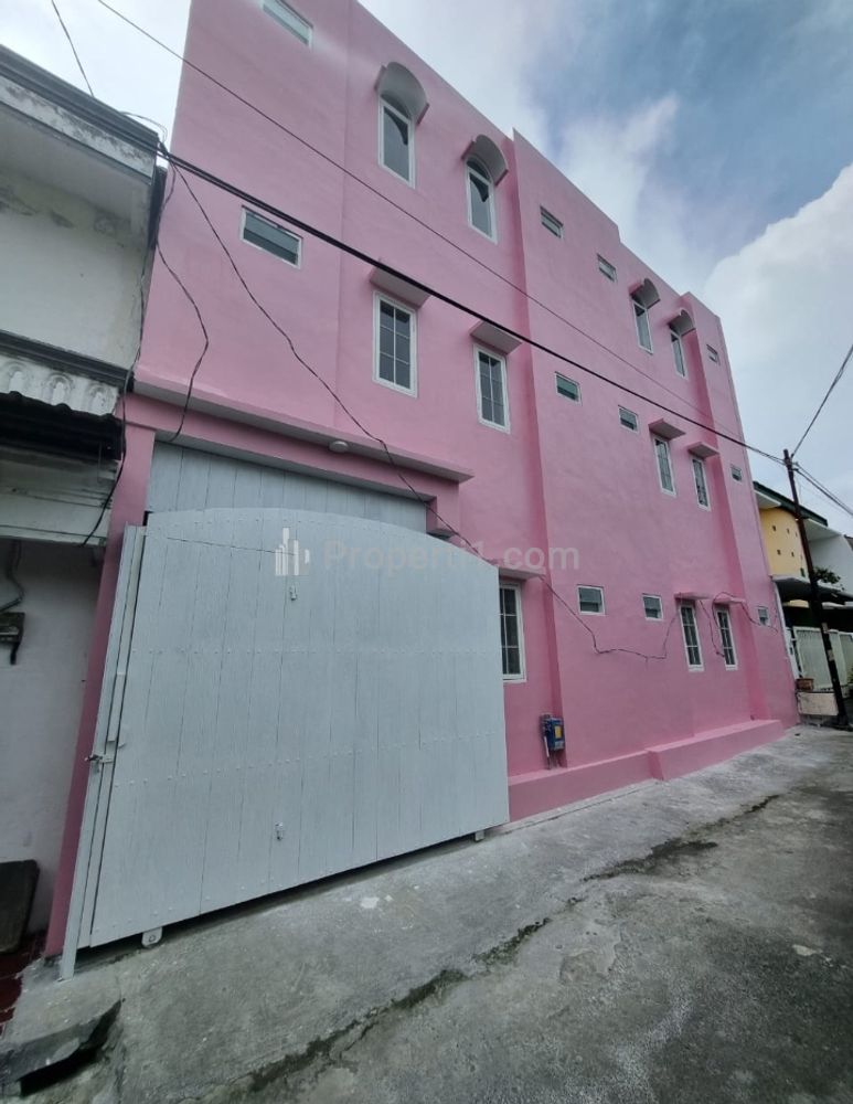 Dijual Kost-kostan Sigura-gura Malang 3 Lantai + Rooftop