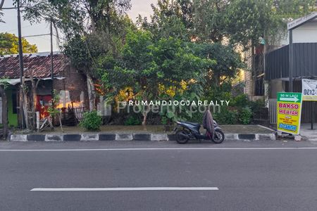 Dijual Tanah Bagus Strategis Pinggir Jalan Magelang Km. 9 Yogyakarta Dekat Sleman City Hall, Pemda Sleman