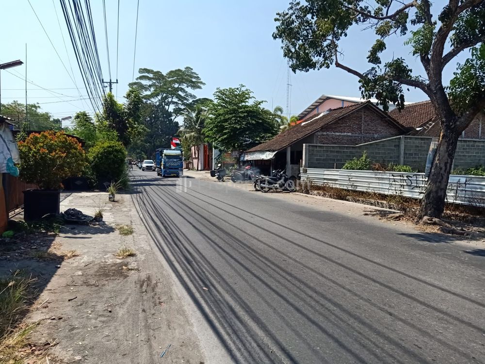 Dijual Tanah Bagus Strategis Pinggir Jalan Kabupaten Trihanggo Yogyakarta