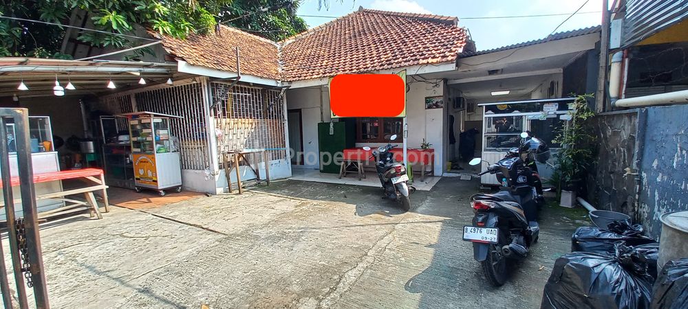 Jual Rumah Lama Cocok Usaha Pinggir Jalan Raya Otista Jakarta Timur, Ramai dan Padat