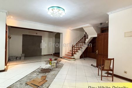 RDIJUAL RUMAH ASRI DALAM CLUSTER MALEO BINTARO JAYA SEKTOR 9, TANGERANG SELATAN