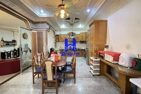 Dijual Rumah 2,5 Tingkat Siap Huni di Komplek Cemara Hijau Jalan Metal - Medan