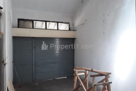 Jual Rumah SHM Strategis di Sayap Pasteur Bandung
