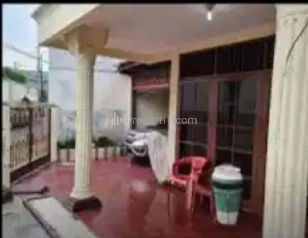 Dijual Rumah di Jalan Utama Komplek Lama di Kayu Putih, Pulo Gadung, Jakarta Timur