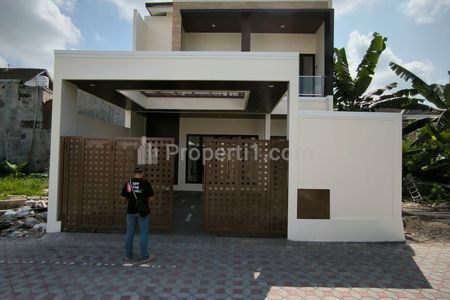 Dijual Rumah Kavling Pesan Bangun Design Cantik Lokasi Strategis di Ngaglik Dekat Jakal Kampus UGM UII, Sleman 