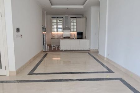 Disewakan Apartemen Le Parc at Thamrin Nine Complex Private Lift 3+1 BR Semi Furnished di Jl. M.H. Thamrin, Kebon Melati, Tanah Abang, Jakarta Pusat