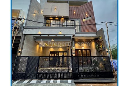 Jual Cepat Rumah Bagus 2 Lantai SHM di Perumahan Puri Madani 2, Pondok Cabe, Tangerang Selatan